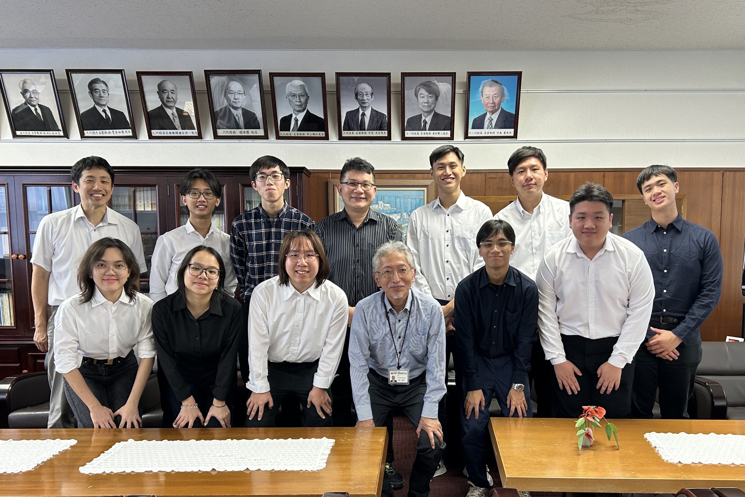 シンガポールポリテクニックの教員と学生が来校しました【2025.06.16